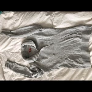 Gray Esprit sweater, size small, super cute